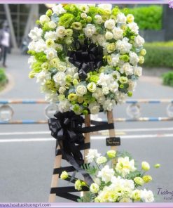 Kệ Hoa Tang Lễ Hai Tầng Trắng Xanh Trang Nhã