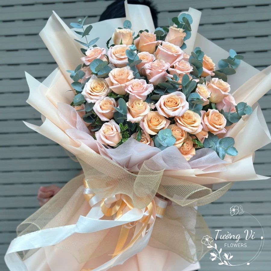 bó hoa hồng biểu tượng tình yêu SHOP HOA TƯƠI TƯỜNG VI FLOWER